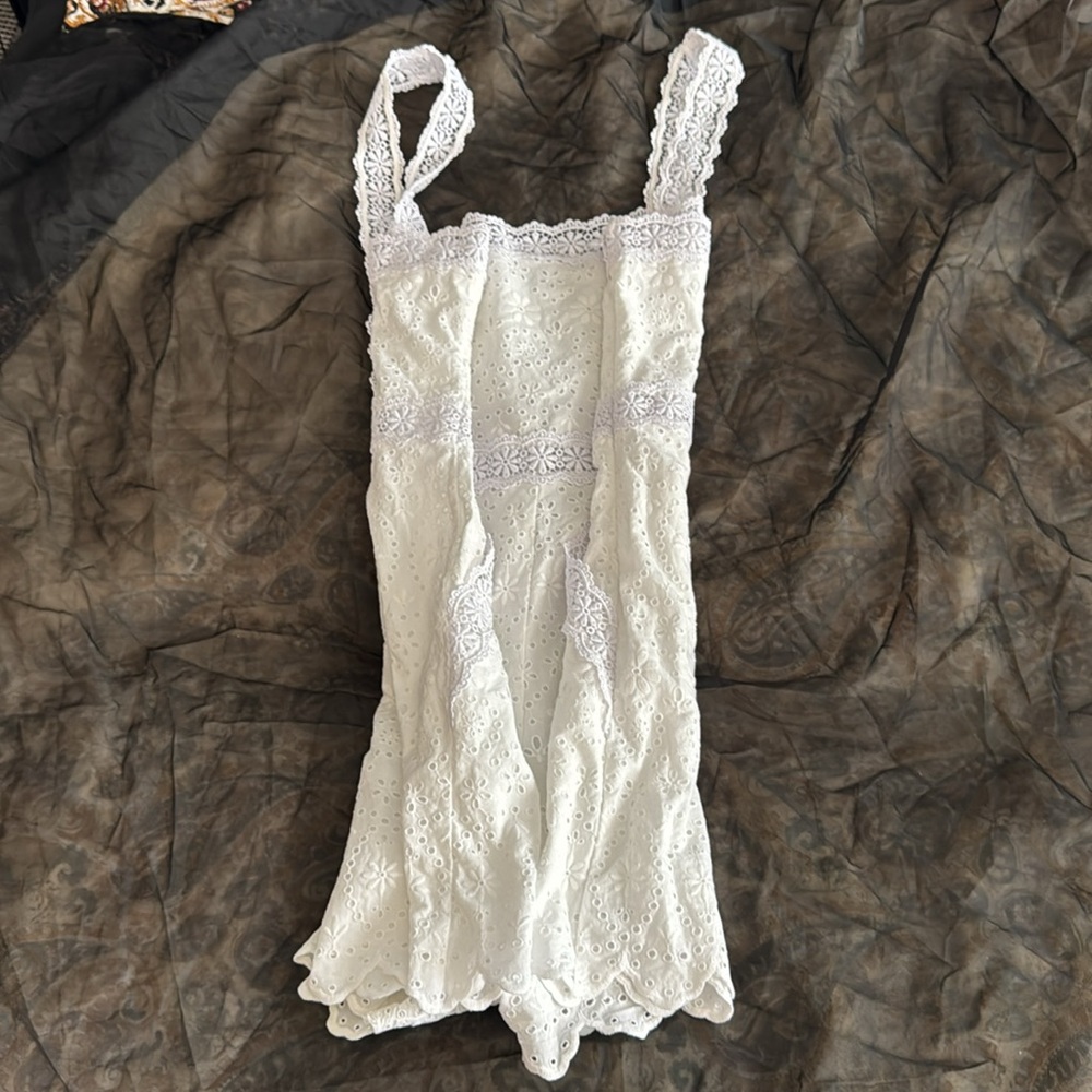 Charo Ruiz White Eyelet Lace Garment - Picture 12 of 12